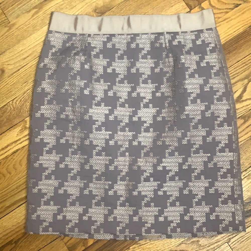 Loft skirt jacquard style